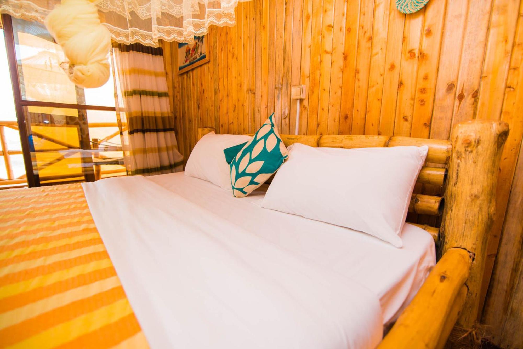 Hawk'S Eye Lodge Bunyonyi Kabale Kamer foto