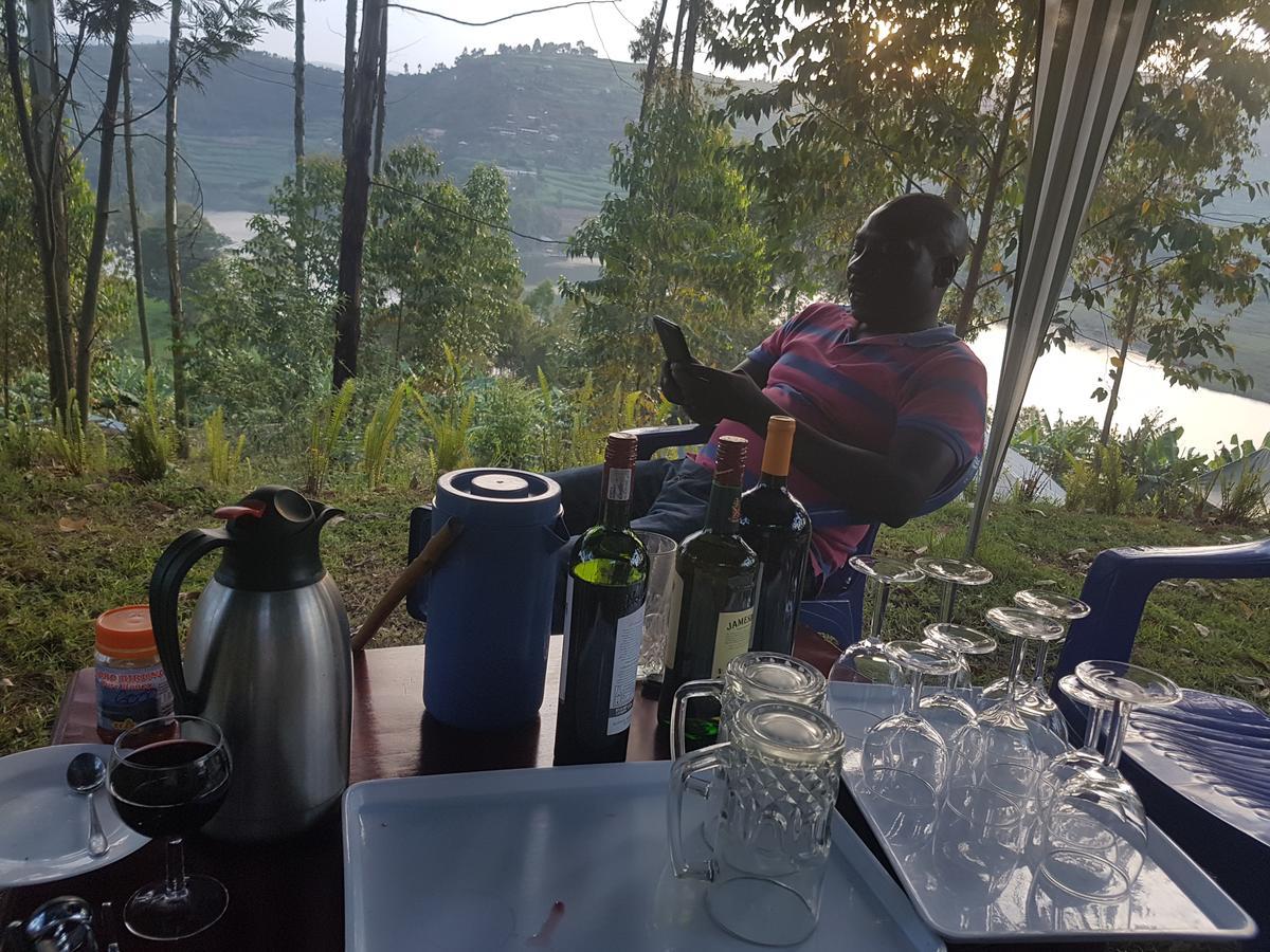 Hawk'S Eye Lodge Bunyonyi Kabale Buitenkant foto