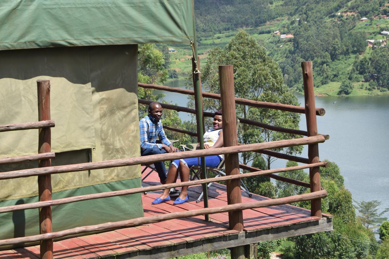 Hawk'S Eye Lodge Bunyonyi Kabale Buitenkant foto