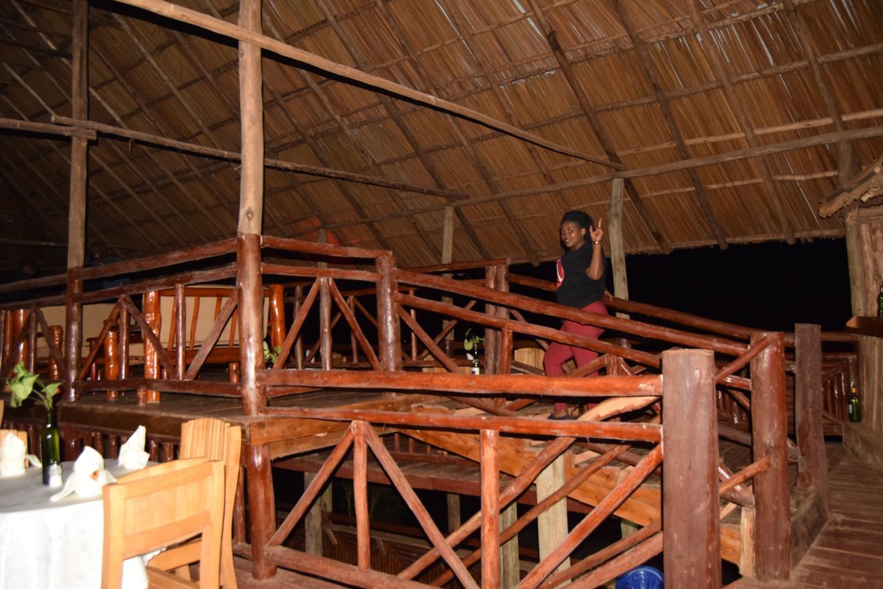Hawk'S Eye Lodge Bunyonyi Kabale Buitenkant foto