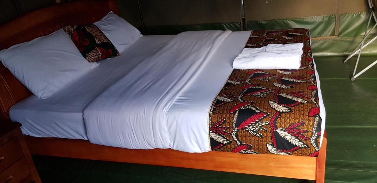 Hawk'S Eye Lodge Bunyonyi Kabale Buitenkant foto
