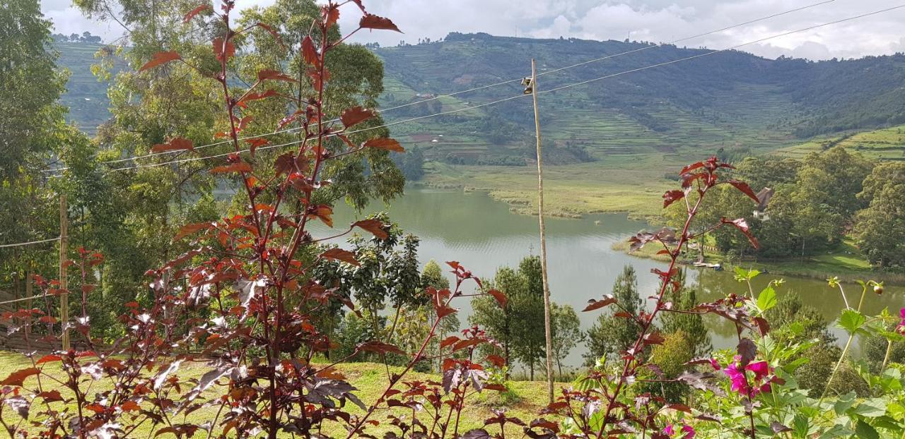 Hawk'S Eye Lodge Bunyonyi Kabale Buitenkant foto